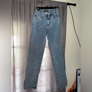 High waisted jeans